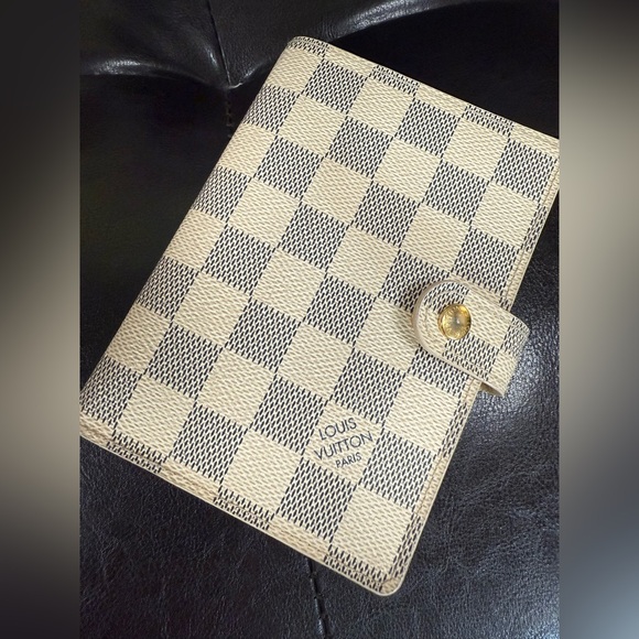 Louis Vuitton Small Ring Agenda Cover Damier Azur. - Picture 1 of 11